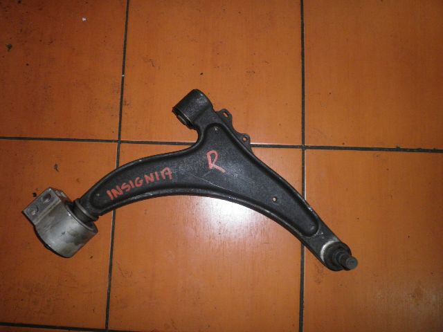 фото №1, Рычаг правый opel insignia