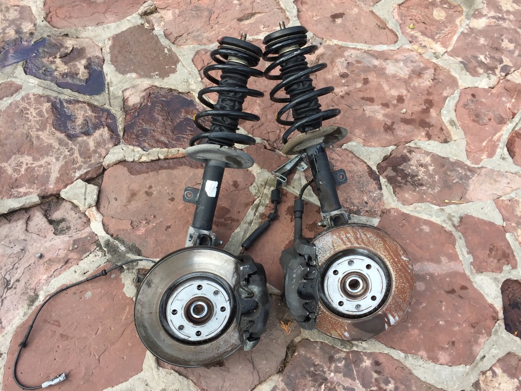 фото №1, Citroen c4 picasso поворотный кулак амортизатор правый