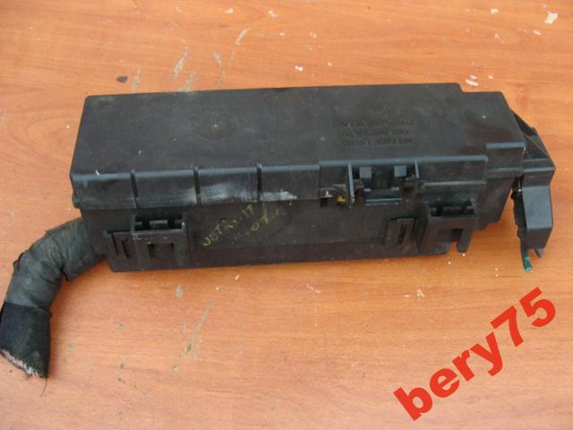 фото №1, Jeep cherokee liberty 04r 2,8crd корпус запобіжник