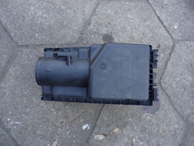 фото №1, Корпус фильтра воздуха toyota avensis t22 1.8vvt