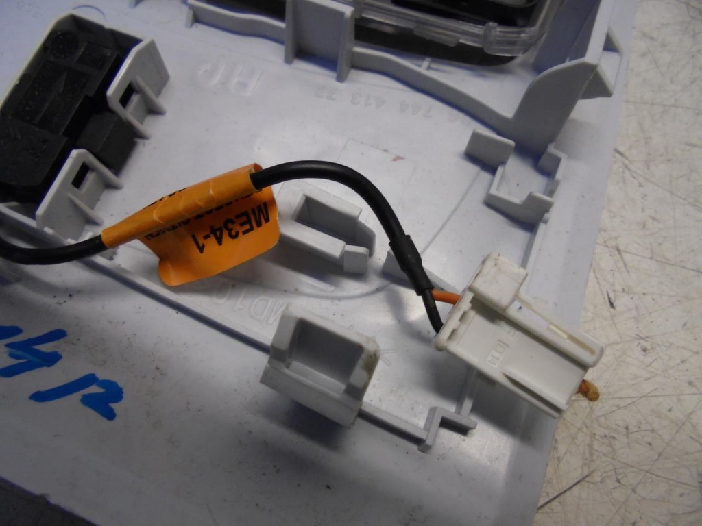 фото №5, Лампа освещение кабины peugeot 2008