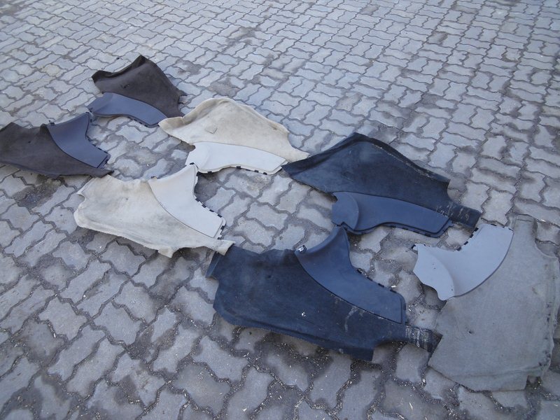 фото №1, Audi a8 d2 обивка защита туннель pod ноги ногами