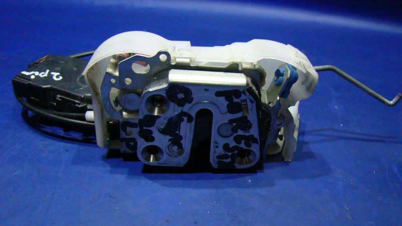 фото №1, Замок дверь перед левый forester ii 06r lift euro