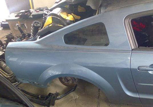 фото №1, Стекло боковая правая левая крыло mustang 05-10