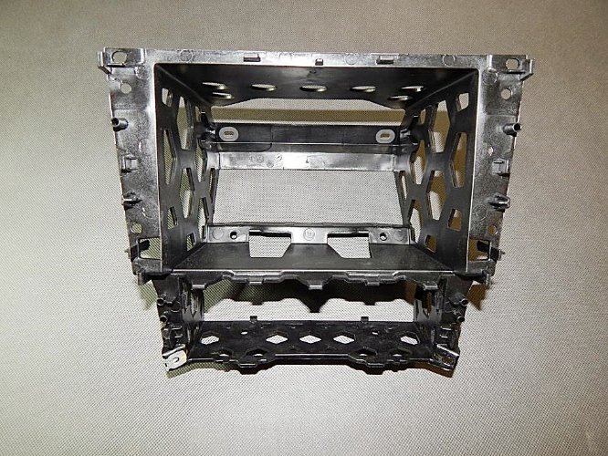 фото №1, Vw polo 6c рамка радио навигации 6r0858005d