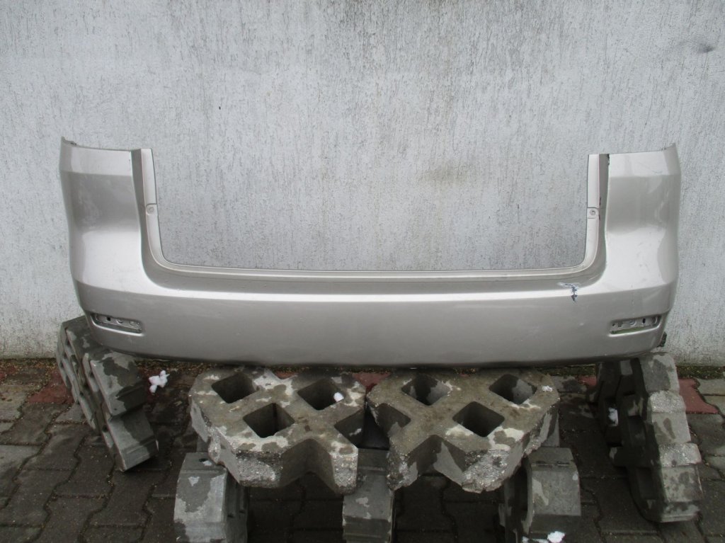 фото №1, Бампер toyota corolla verso 01-04 задняя