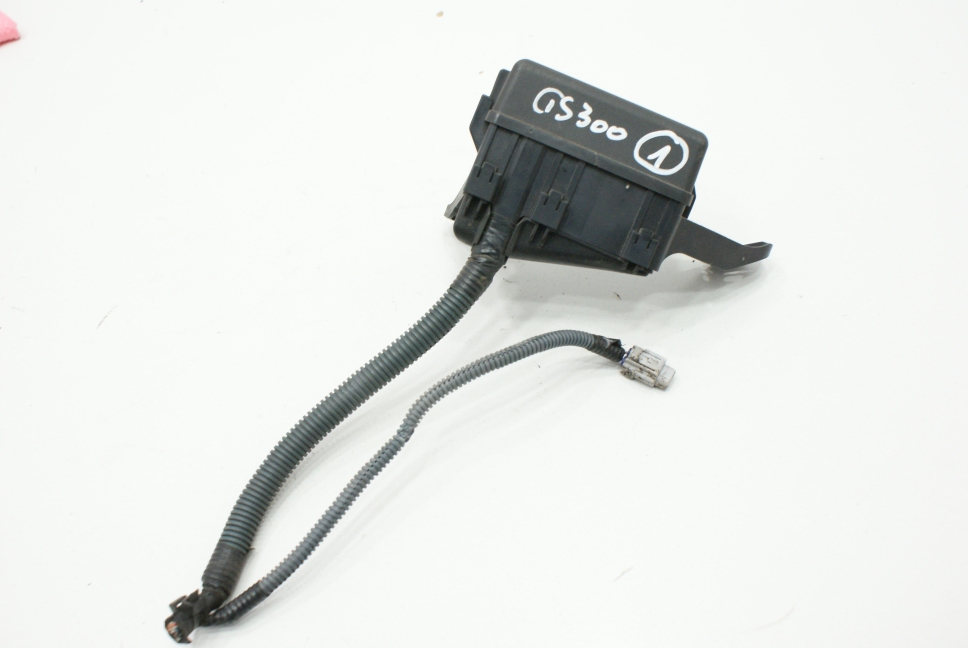 фото №1, Коробка реле lexus gsiii gs300 2005-2011r