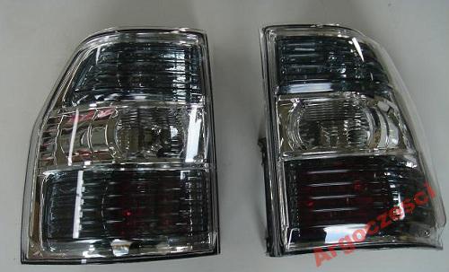 фото №1, Лампа mitsubishi pajero 09.06- задня права