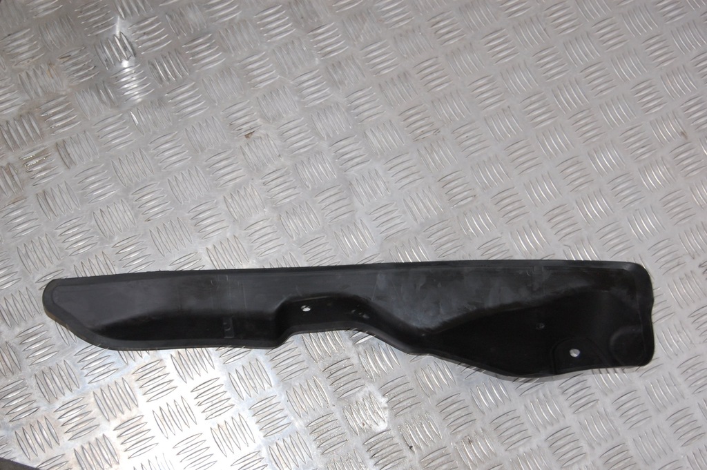 фото №1, Заглушка крыла правая skoda yeti 5l0 lift