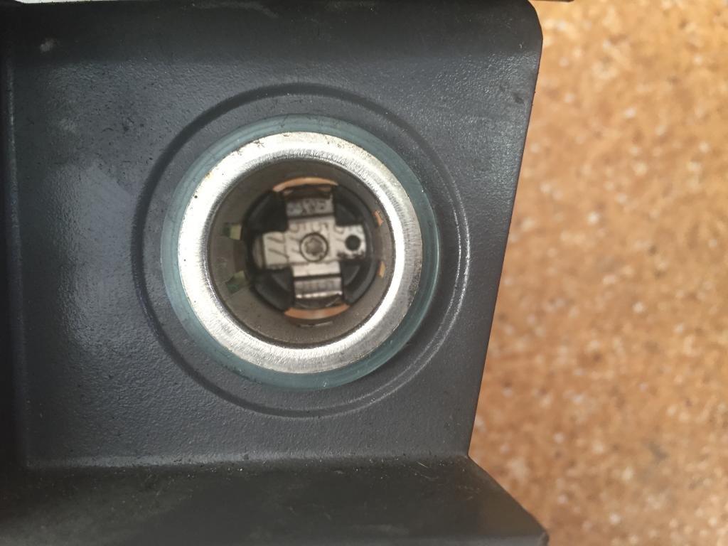 фото №1, Роз'єм прикурювача volvo s40 v40 прикурювач 95-