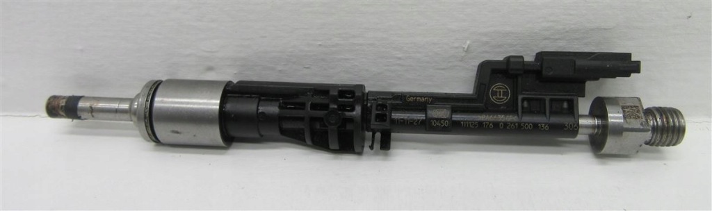 7599876 0261500136 форсунка bmw f01 f10 4.4b n63 Цена