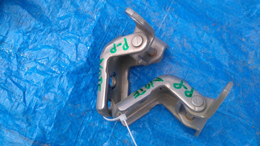 фото №1, Nissan note e12 2014 петля двері правий перед