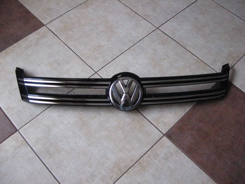 фото №1, Решітка радіатора - накладка - хром - vw tiguan !!!