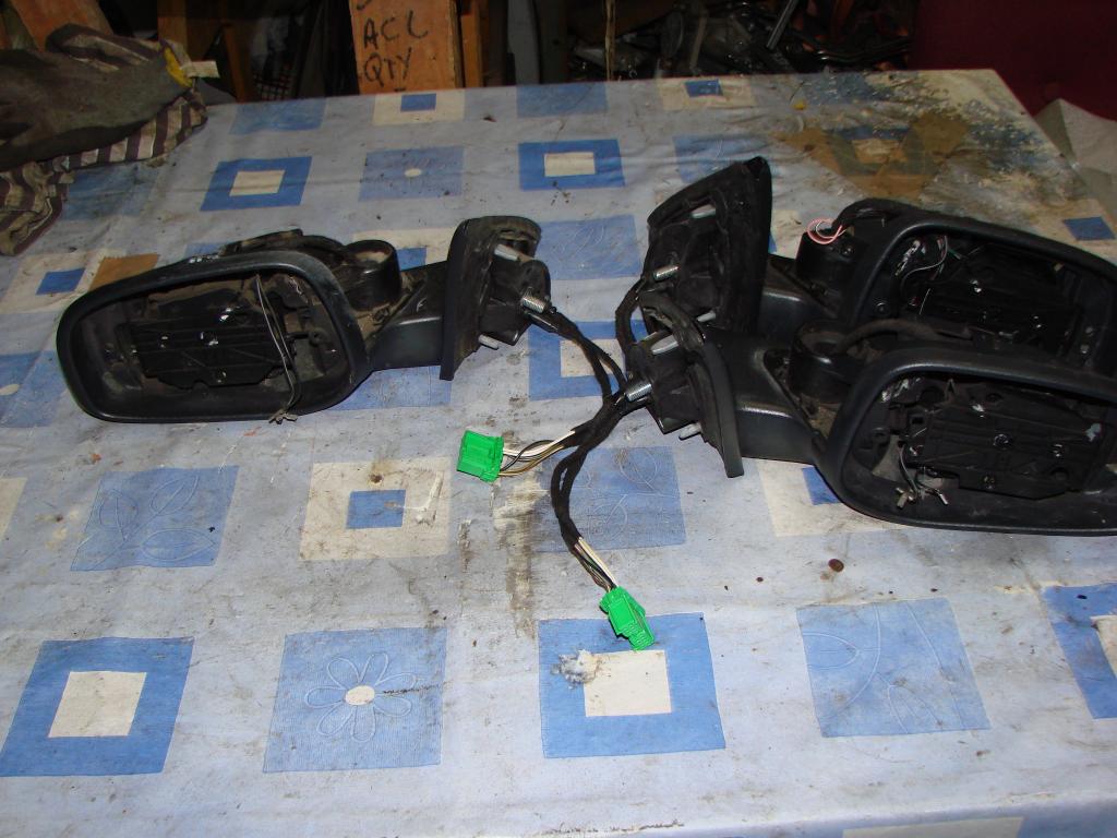 фото №1, Дзеркало volvo s60 v70 2003- праве