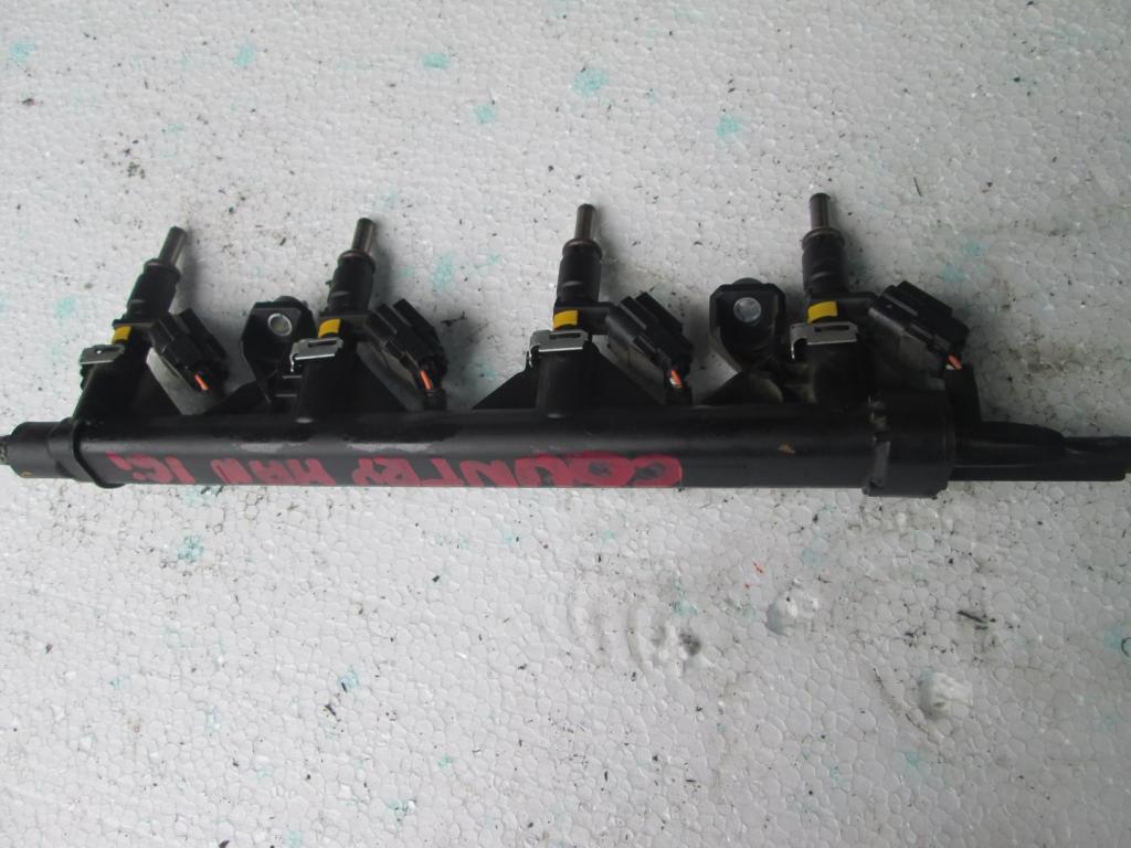 фото №1, Молдинг упорскування mini countryman 1,6i