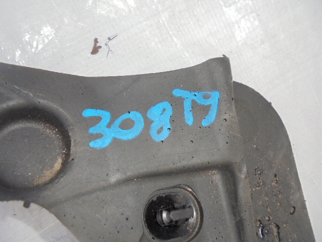 фото №3, Peugeot 308 t9 губка жабо правая