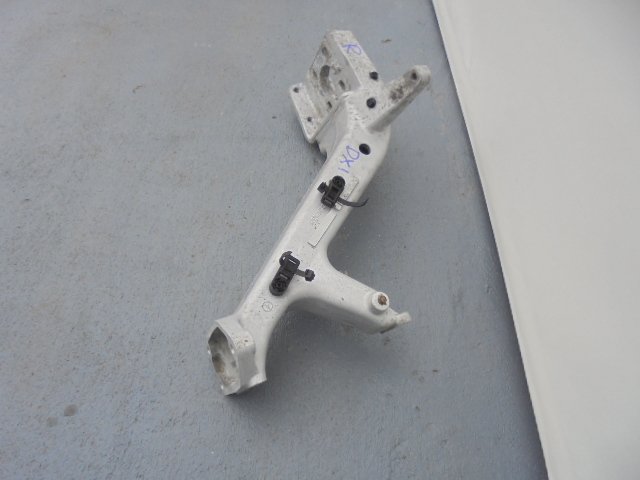 фото №4, Renault premium dxi кронштейн подножка кронштейн