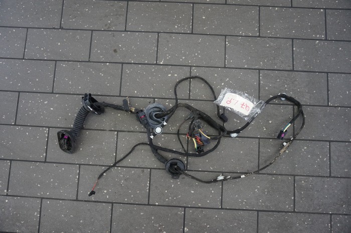 фото №1, Электропроводка дверь левый перед audi q7 ассистент поперечина