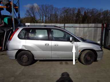 фото №2, Стекло дверь правая перед mitsubishi space runner ii