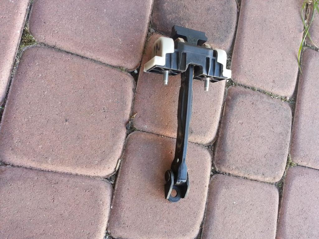 фото №1, Обмежувач двері перед передніх opel insignia