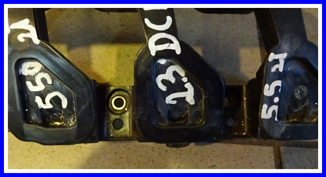 фото №8, Вентиляция картера крышка клапанов renault master iii 2.3dci