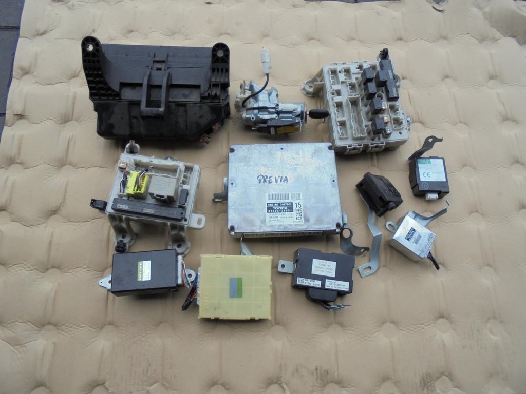 фото №1, Бортовой компьютер двигателя toyota previa 2.4 vvt-i -wys-