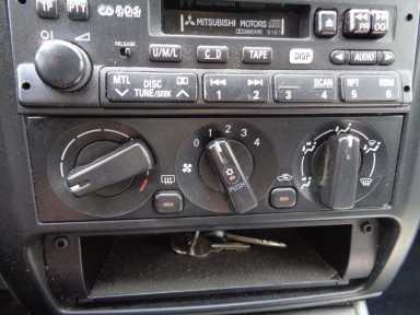 фото №2, Панель обдув кондиционер mitsubishi space runner ii 99-