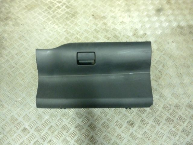 фото №1, Бардачок нижний auris 2006-2008