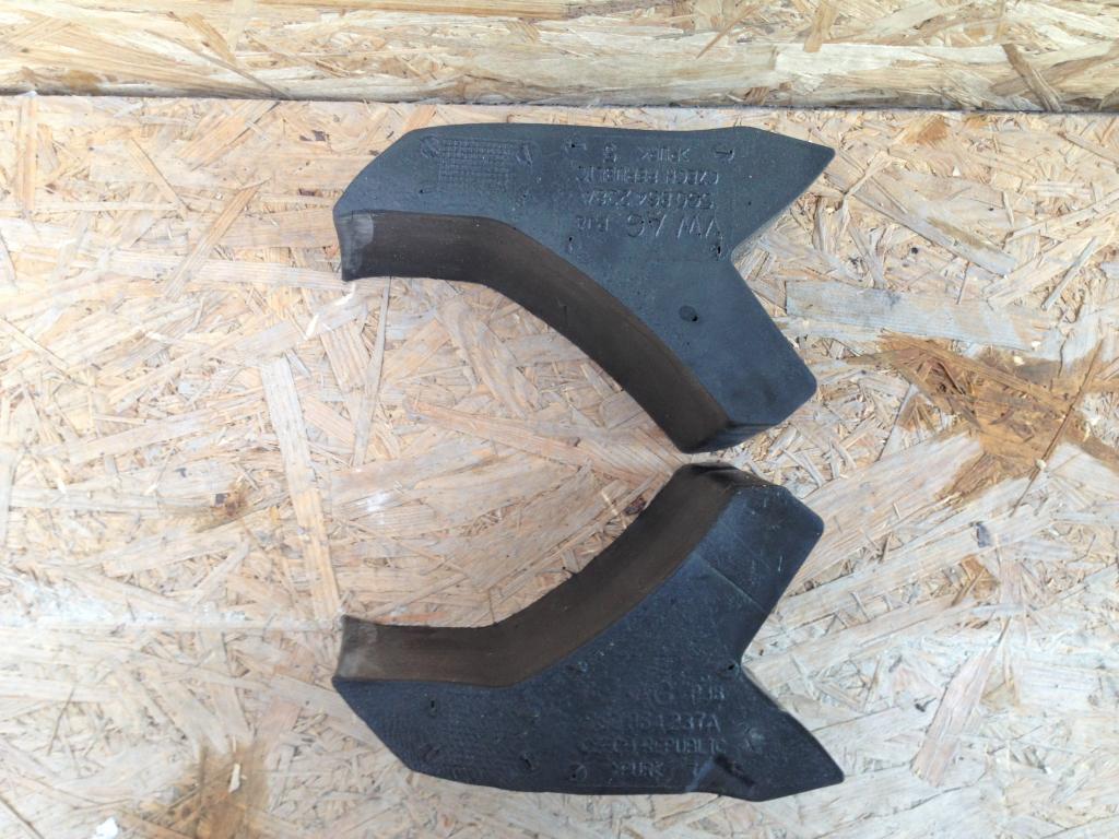 фото №1, Шумоизоляция vw e-golf vii 5g0864238a