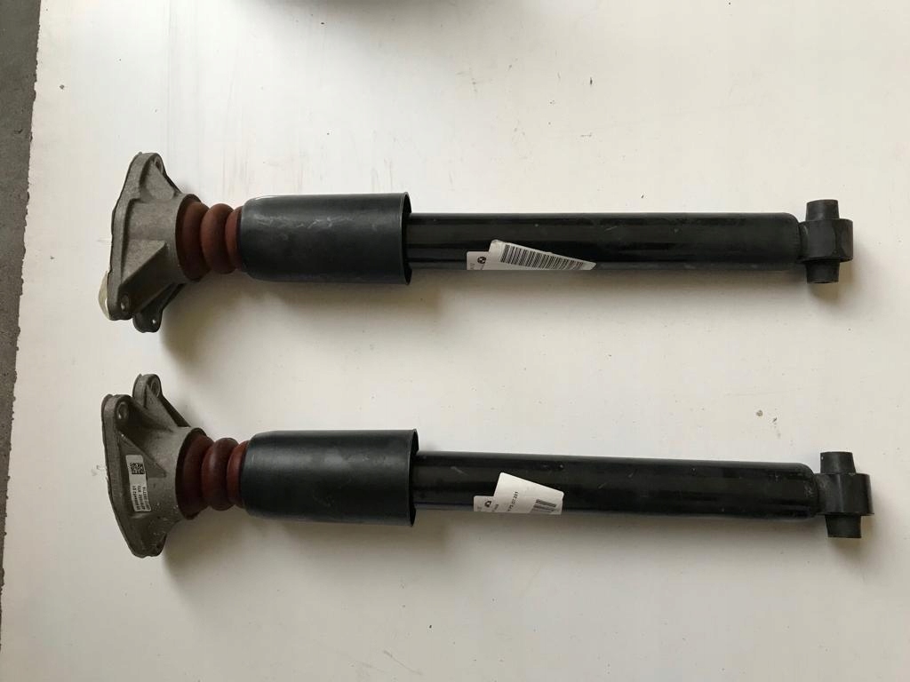 фото №1, Bmw 1 2 f20 f22 амортизатор задня задній 6880946