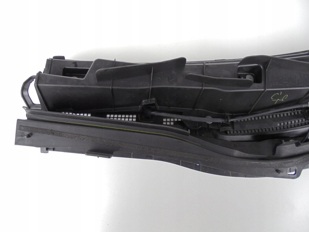 фото №10, Mazda 3 iii жабо правое пластиковый bjs7507x1