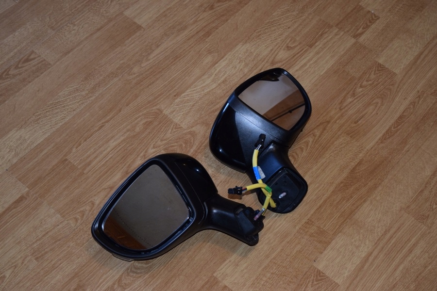 фото №1, Дзеркало праве 9pin renault captur i europa r-2016