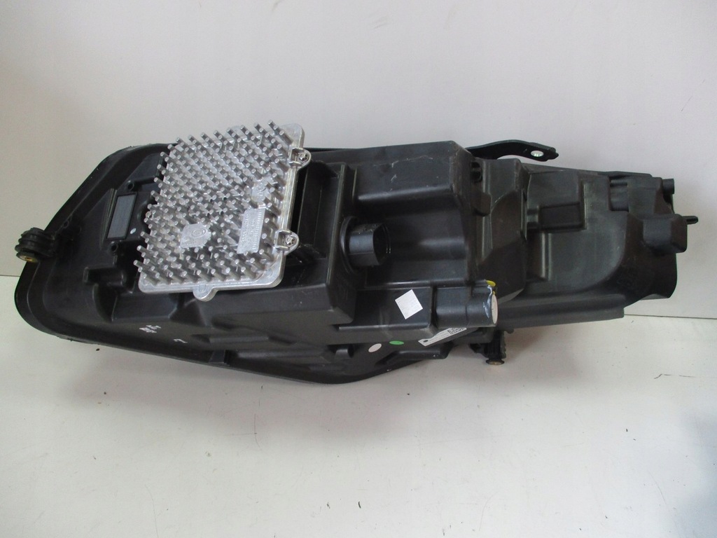 фото №7, Лампа лампы full led jaguar e-pace j9c3-13w030-ed