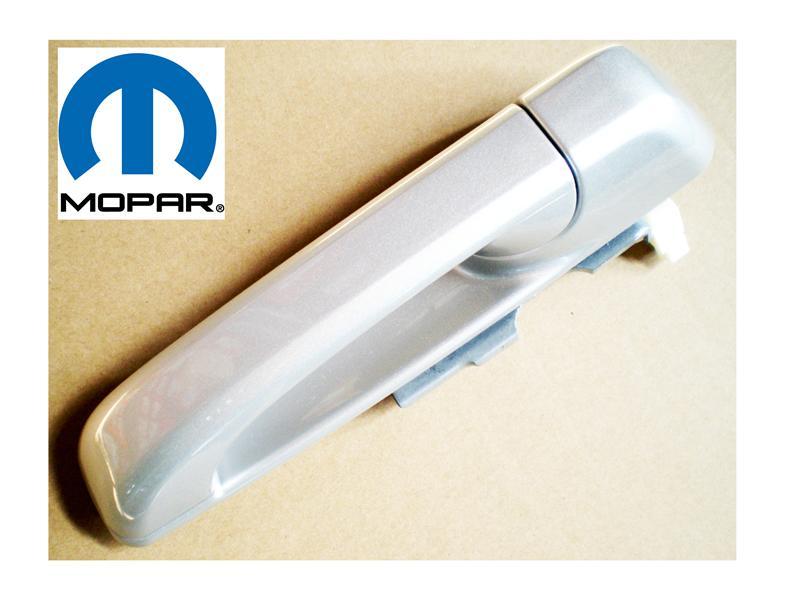 фото №1, Jeep grand cherokee ручка правая задняя nowa 05-10