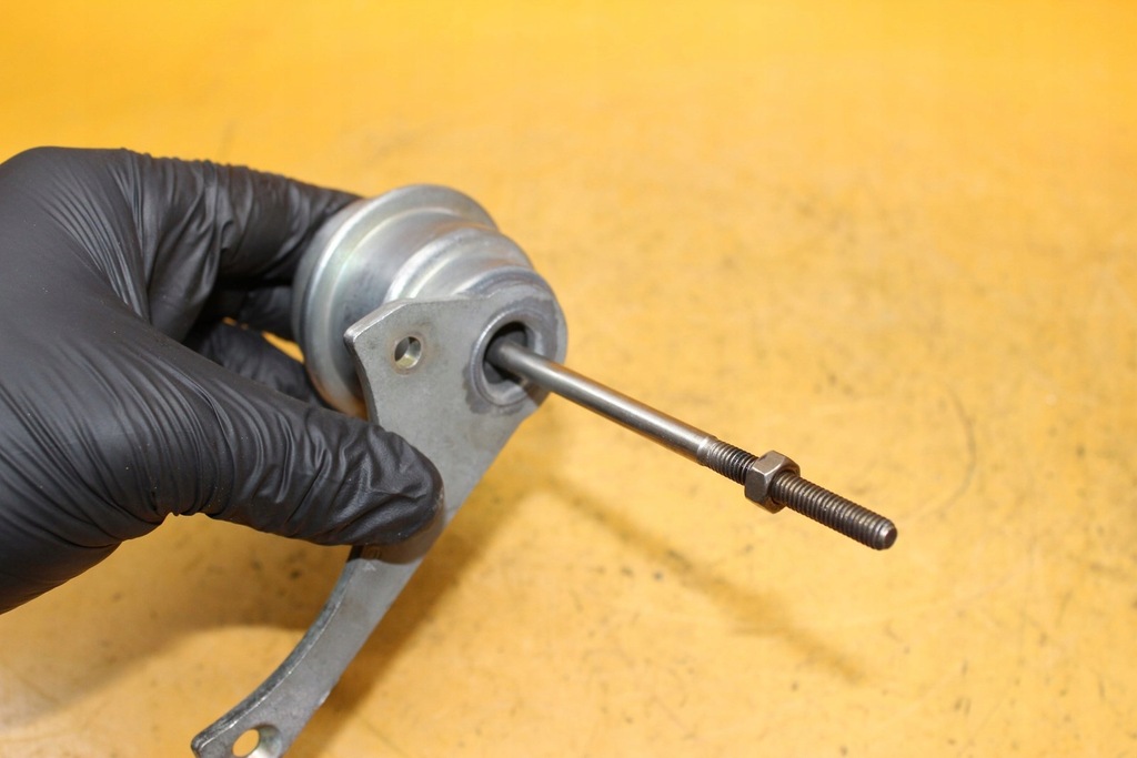 фото №5, Клапан актуатор турбины vw sharan 1.9 tdi