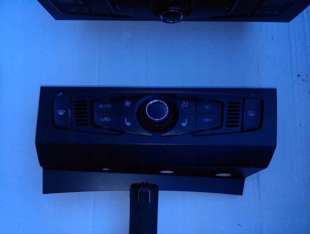 фото №4, Audi a4 b8 8k0 2008-15 елементи консолі