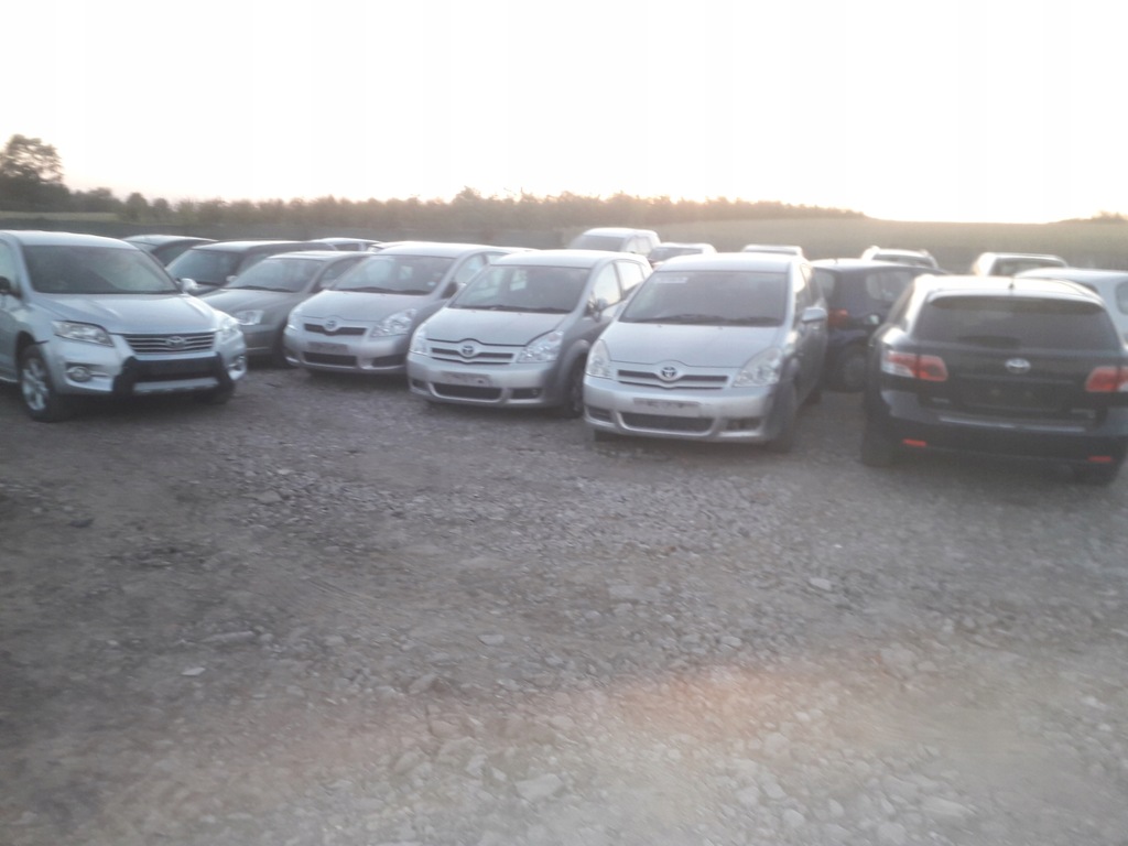 фото №7, Avensis verso дах обшивка