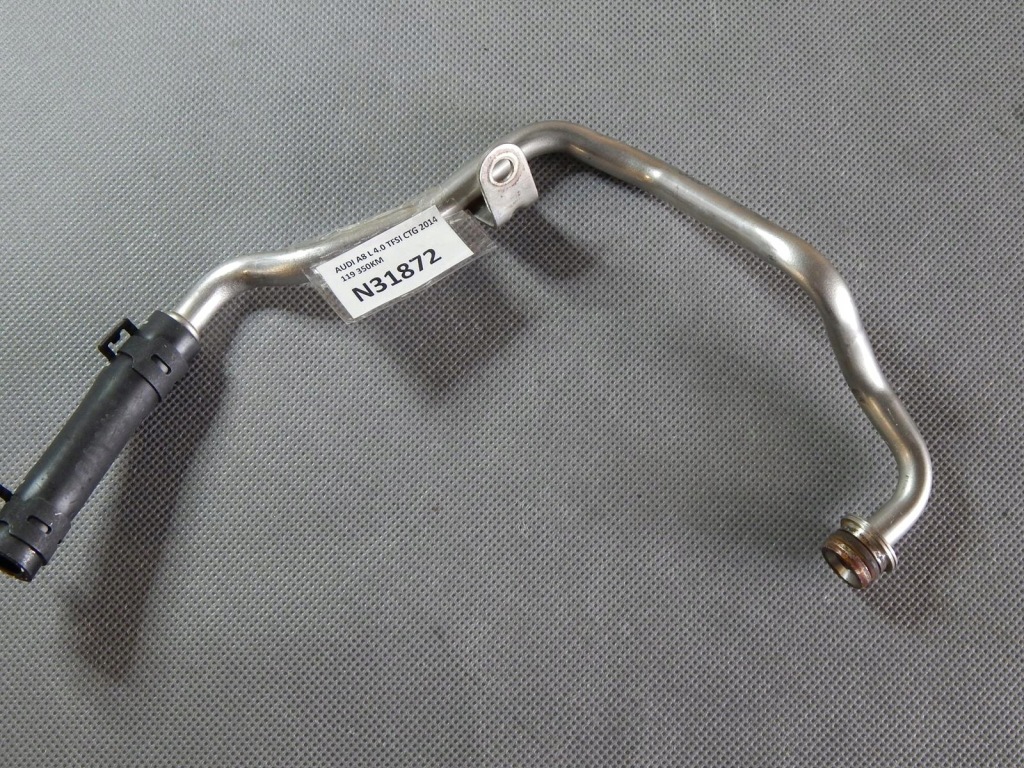 Купити Audi a8 l трубка водяна 079121059a