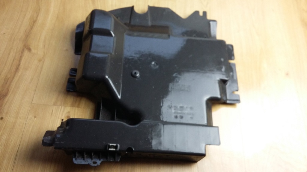 фото №1, Защита корпус mercedes ml w164 a1646801118