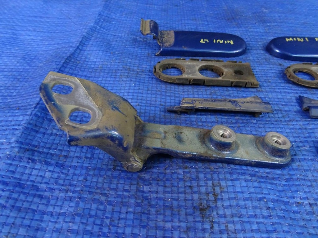 фото №2, Петля кришки заглушка mini cooper r52 cabrio p l