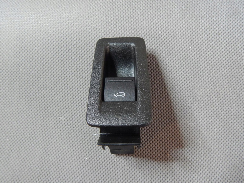 фото №1, Vw touareg кнопка кришки 7p6959551c