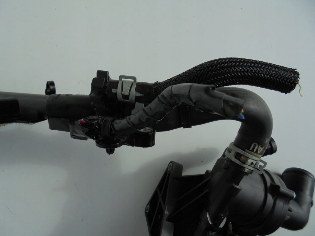 фото №12, X-trail t32 1.6 tdi корпус термостата провода 110614599r 210474640r