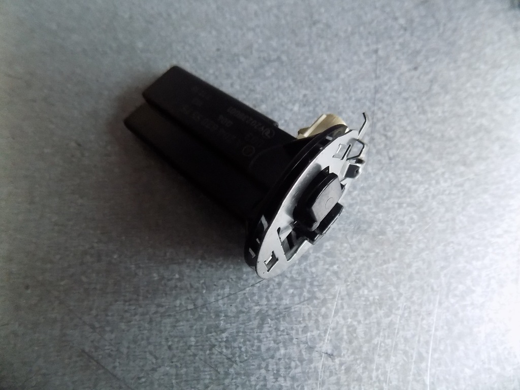 фото №1, Mercedes w212 lift модуль антени a2048205575