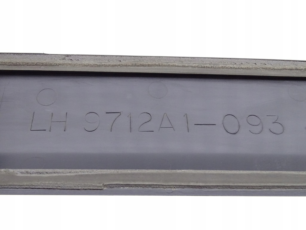 фото №5, Opel frontera b 98-04 молдинг дверь левый перед 5d