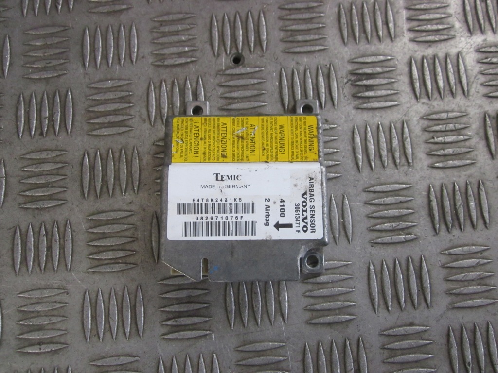 фото №1, Модуль подушок volvo s40 v40 1,8 95-99 30613471f