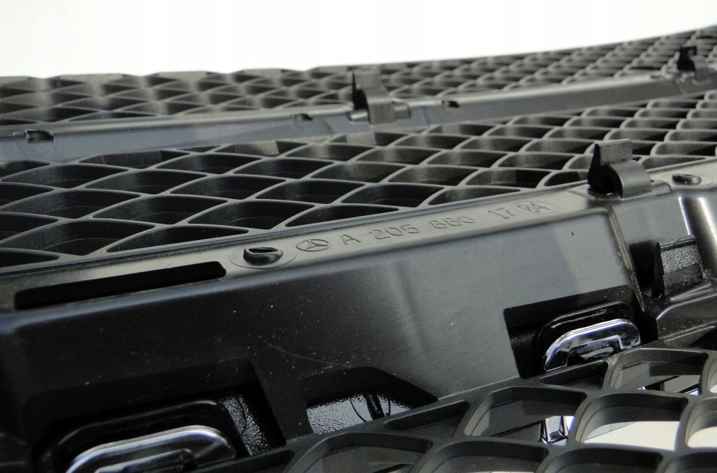 фото №16, Mercedes c klasa 205 amg решётка радиатора решётка радиатора na distronic