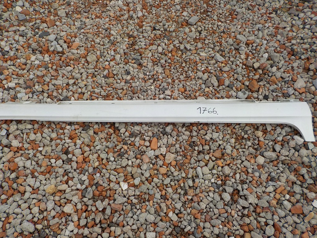 фото №1, Молдинг порог правая порог правый cls w218 218