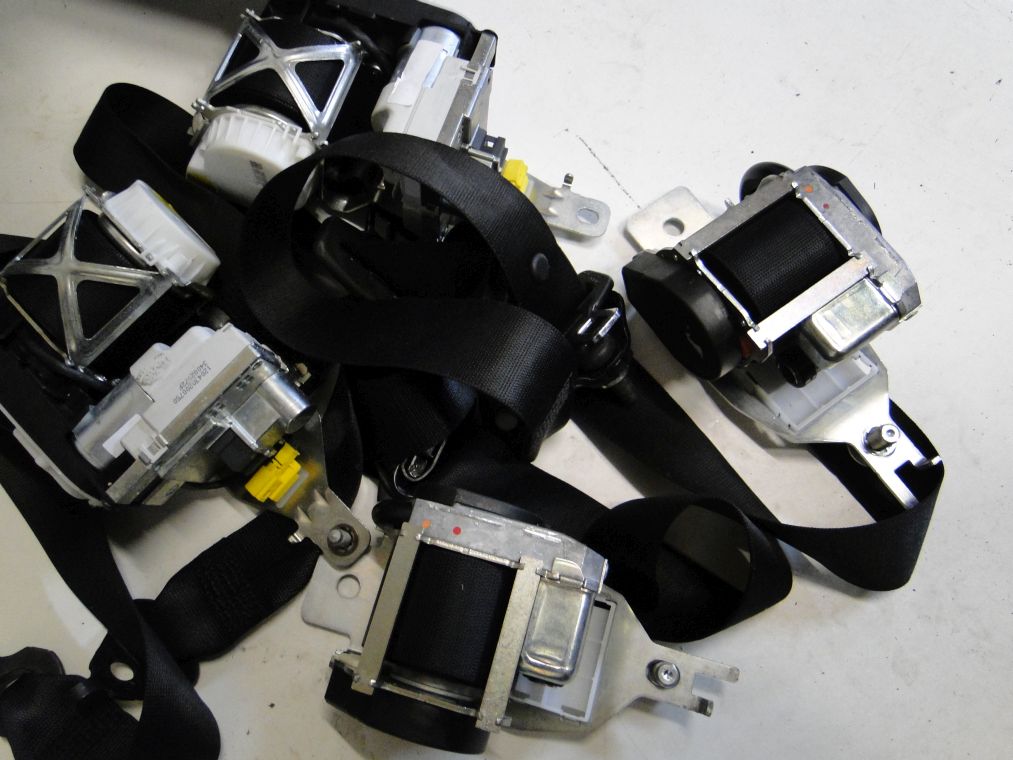 фото №8, Mercedes ml w166 ремені задні правий лівий pas задня