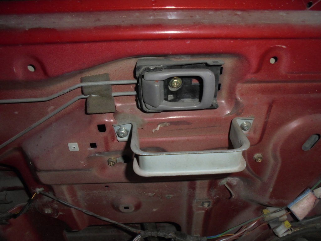 фото №1, Nissan serena ручка внутренняя левый перед