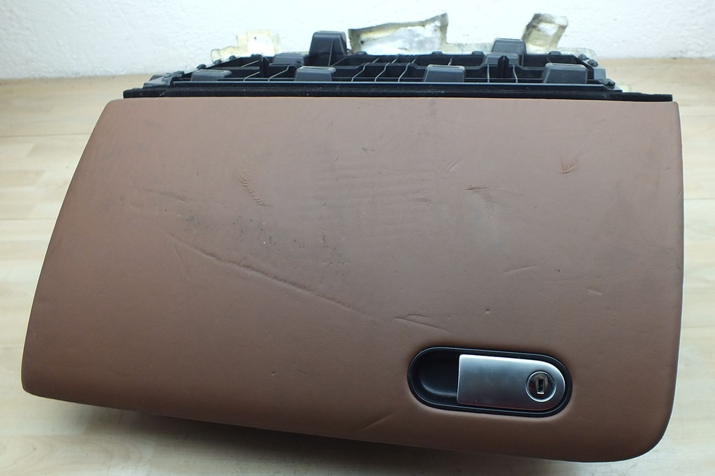 фото №1, Bentley continental flying spur бардачок пасажира